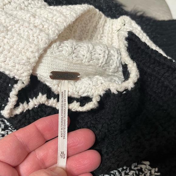 Free people XL top sweater black and white turtleneck - Picture 11 of 13